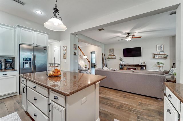 7136 DERWENT GLEN CIRCLE, Land O Lakes, FL 34637