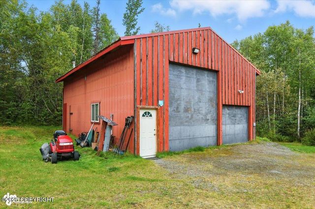 7430 W Dean Drive, Wasilla, AK 99654