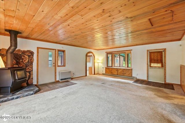 7430 W Dean Drive, Wasilla, AK 99654