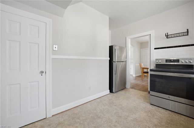 43 Brandon RD, Newport News, VA 23601