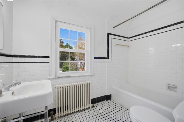 43 Brandon RD, Newport News, VA 23601