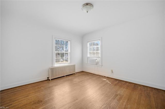 43 Brandon RD, Newport News, VA 23601