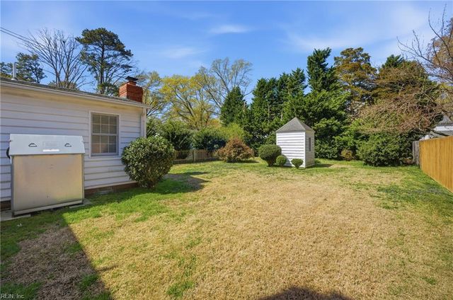 43 Brandon RD, Newport News, VA 23601