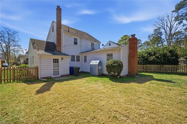 43 Brandon RD, Newport News, VA 23601