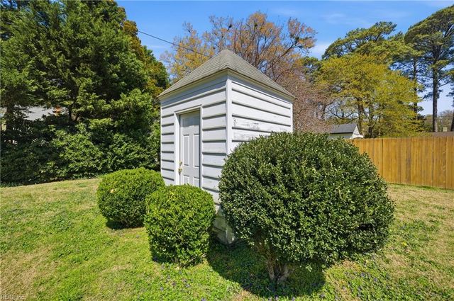 43 Brandon RD, Newport News, VA 23601