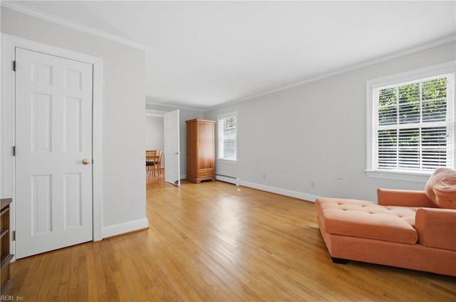 43 Brandon RD, Newport News, VA 23601