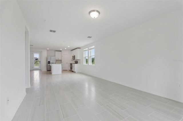 325 CASTLE DRIVE, Lake Alfred, FL 33850