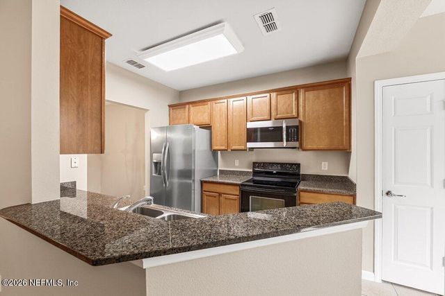 8757 LITTLE SWIFT Circle 22F, Jacksonville, FL 32256