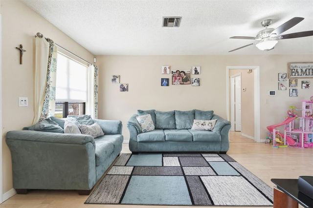 1020 ADIRONDACK STREET, Deltona, FL 32725