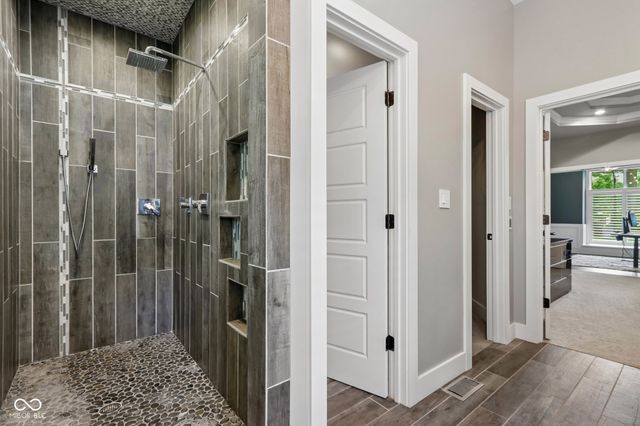 10116 Brooks School Road, Fishers, IN 46037