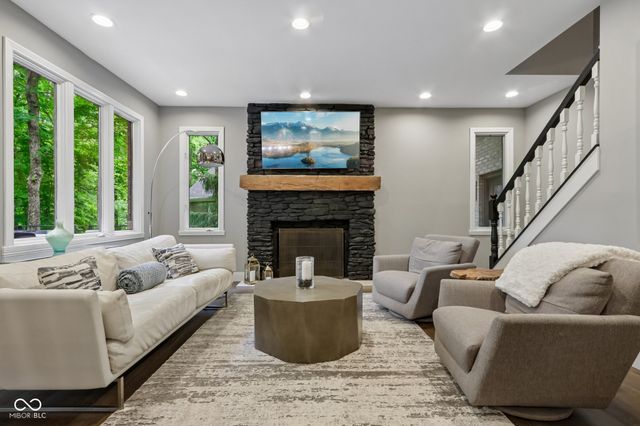 10116 Brooks School Road, Fishers, IN 46037