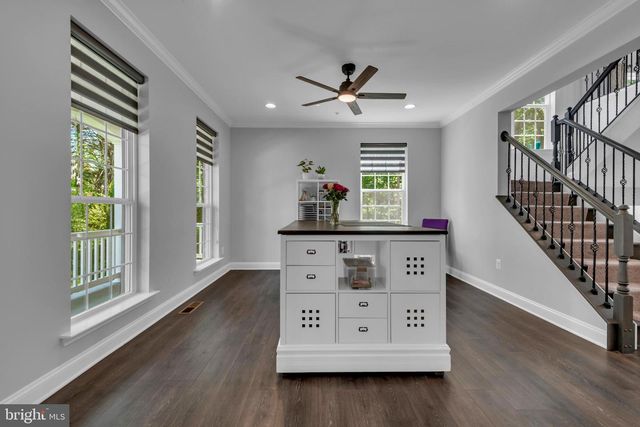 7102 DEER VALLEY RD, Highland, MD 20777