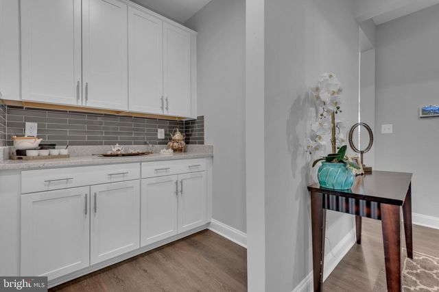 7102 DEER VALLEY RD, Highland, MD 20777