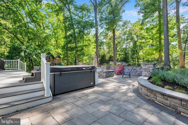 7102 DEER VALLEY RD, Highland, MD 20777