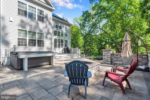 7102 DEER VALLEY RD, Highland, MD 20777
