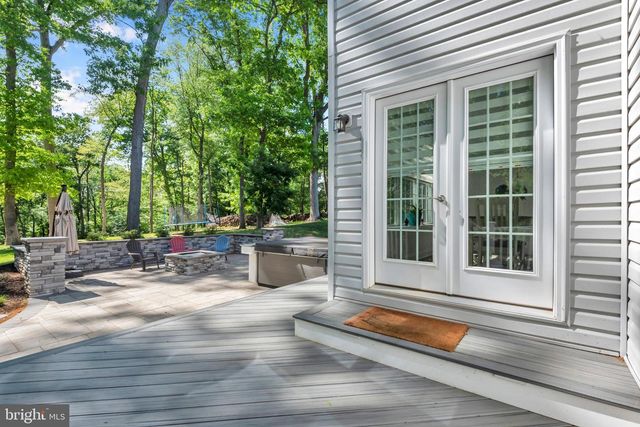 7102 DEER VALLEY RD, Highland, MD 20777