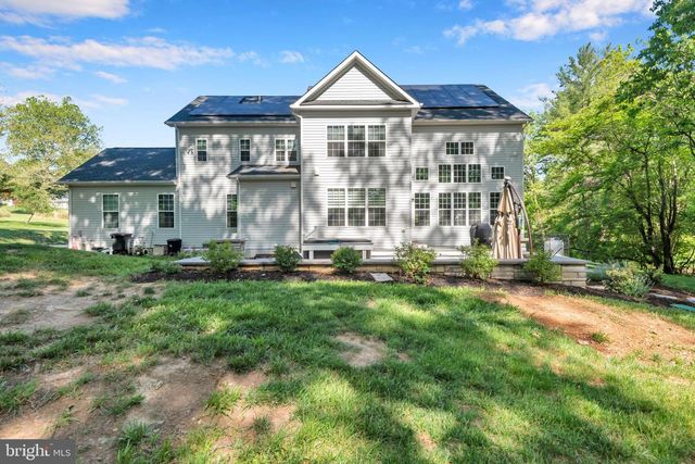 7102 DEER VALLEY RD, Highland, MD 20777