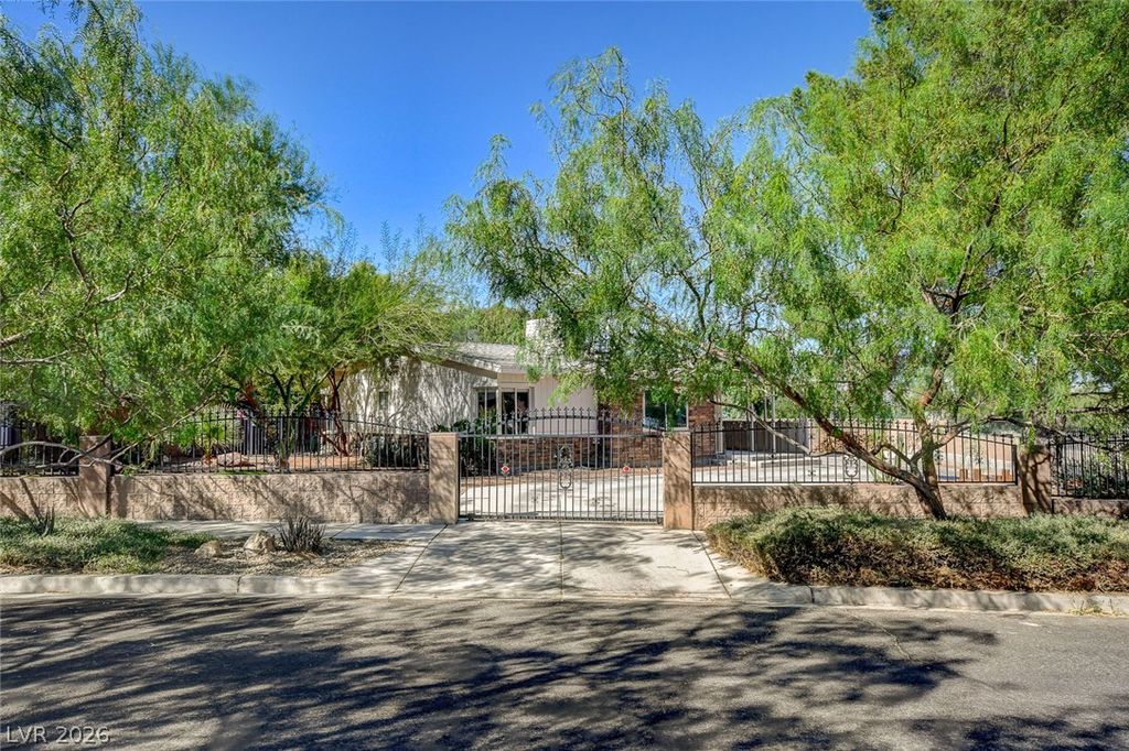 1312 South 15th Street, Las Vegas, NV 89104 — photo 2