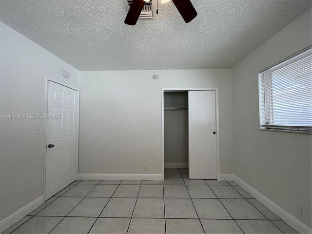 240 NW 48th Ct, Oakland Park, FL 33309