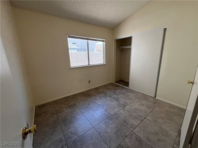 8901 Clear Blue Drive, Las Vegas, NV 89117