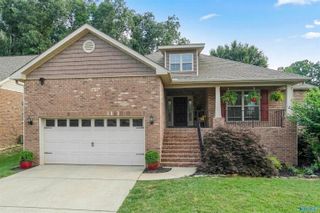 6805 Wintercrest Way, Owens Cross Roads, AL 35763
