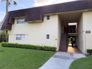 9100 SW 137th Ter 3-3, Miami, FL 33176