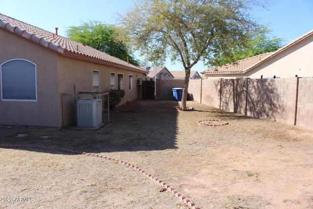 807 W Kesler Lane, Chandler, AZ 85225