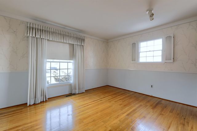 30616 Mcgrath Drive, Warren, MI 48093