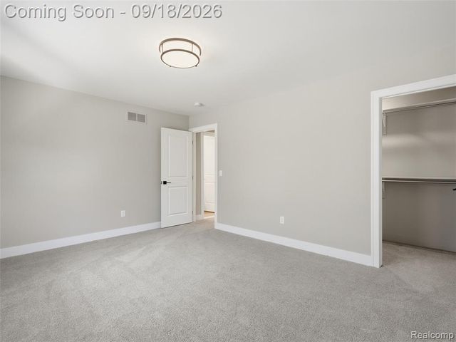54893 Camden Court, Shelby Twp, MI 48316