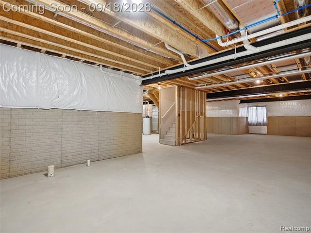 54893 Camden Court, Shelby Twp, MI 48316