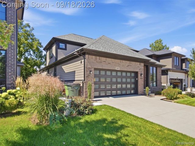 54893 Camden Court, Shelby Twp, MI 48316