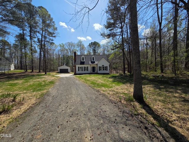 3573 Riverview Circle, Oxford, NC 27565