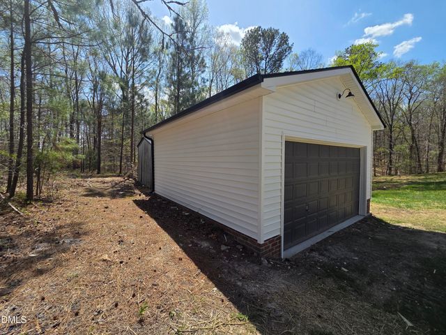 3573 Riverview Circle, Oxford, NC 27565