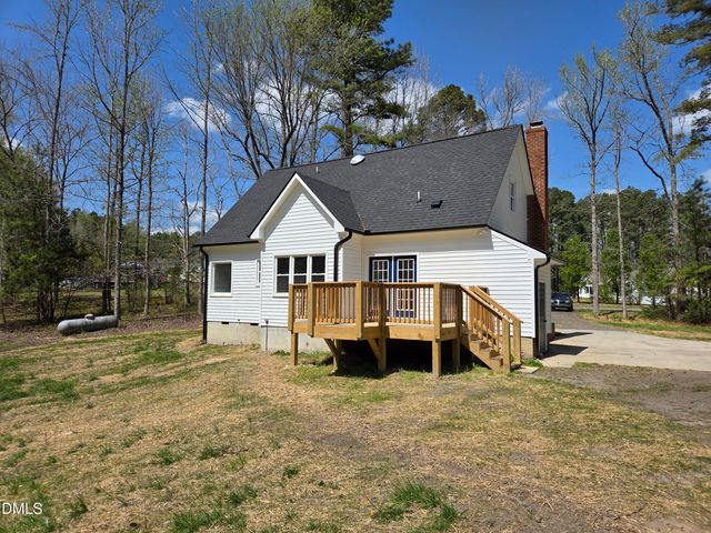 3573 Riverview Circle, Oxford, NC 27565