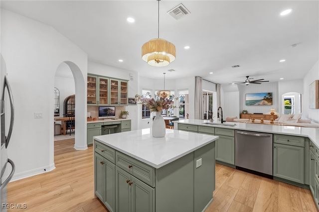 4926 SW 27th PL, Cape Coral, FL 33914