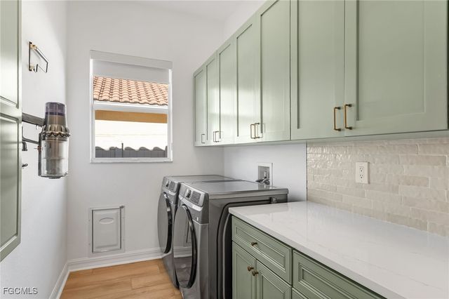 4926 SW 27th PL, Cape Coral, FL 33914