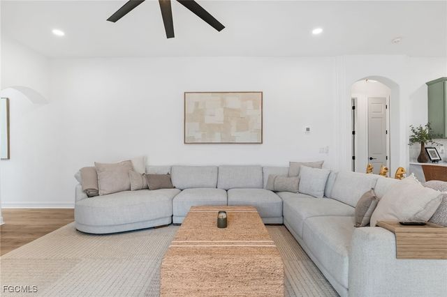 4926 SW 27th PL, Cape Coral, FL 33914