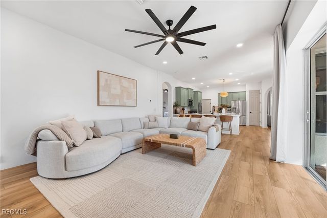 4926 SW 27th PL, Cape Coral, FL 33914