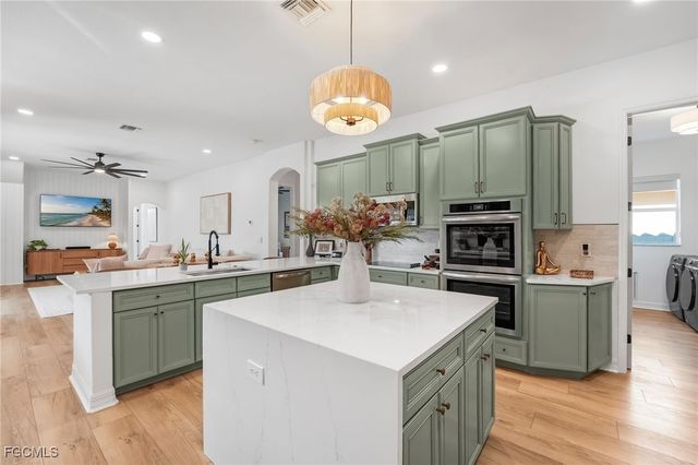 4926 SW 27th PL, Cape Coral, FL 33914