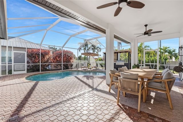 4926 SW 27th PL, Cape Coral, FL 33914