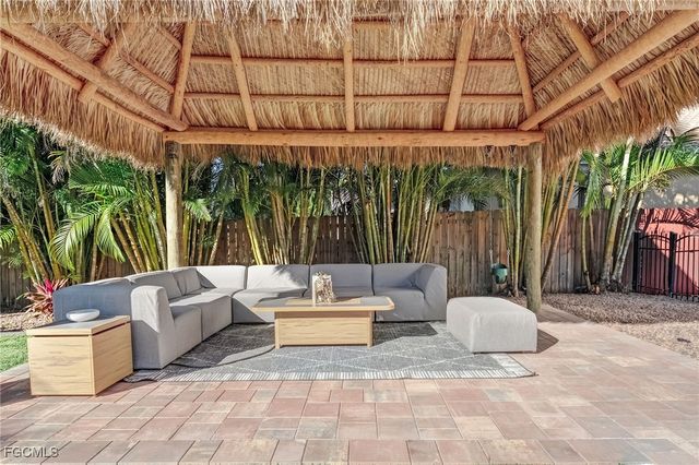 4926 SW 27th PL, Cape Coral, FL 33914