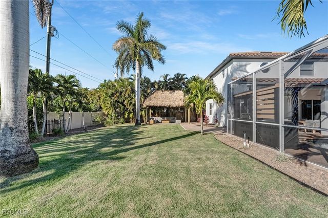 4926 SW 27th PL, Cape Coral, FL 33914