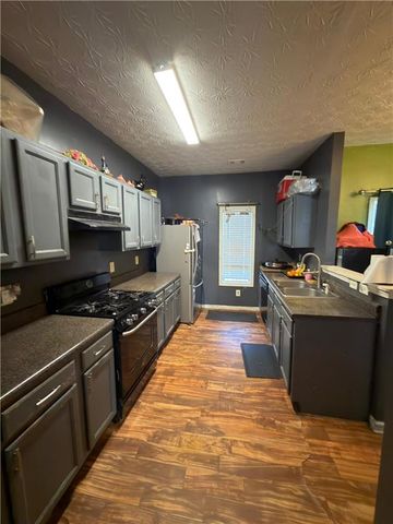 4826 Hairston Park Square, Stone Mountain, GA 30083