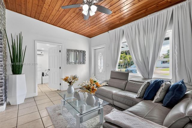 30232 SW 172nd Ave, Homestead, FL 33030