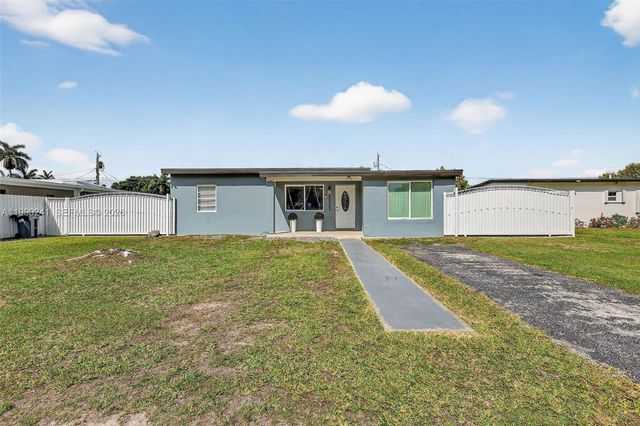 30232 SW 172nd Ave, Homestead, FL 33030