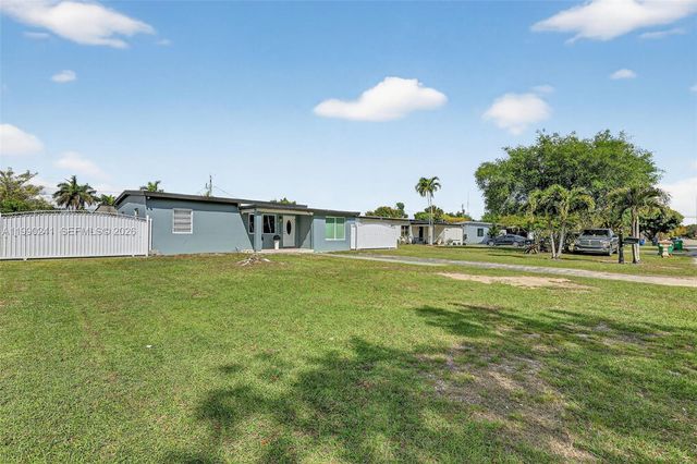 30232 SW 172nd Ave, Homestead, FL 33030