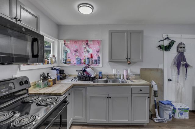 861 Derrer Road, Columbus, OH 43204