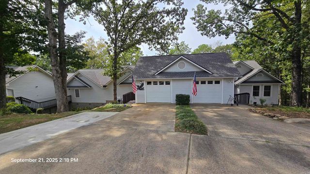 204 Maddox Dr Apt 5, Fairfield Bay, AR 72088