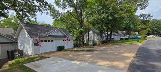 204 Maddox Dr Apt 5, Fairfield Bay, AR 72088