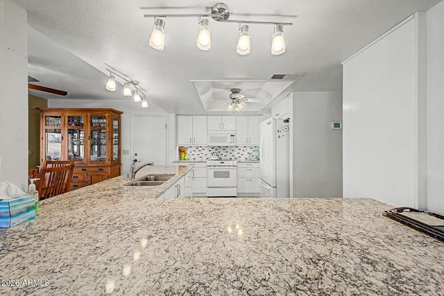 2233 N Lema Drive, Mesa, AZ 85215